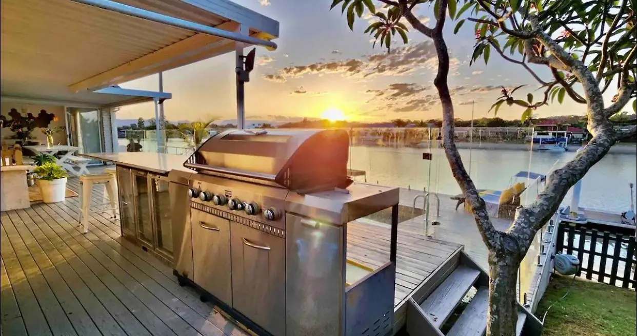 Sandy Toes & Sunsets On The Creek In Palm Beach, Qld! Gold Coast 0*,